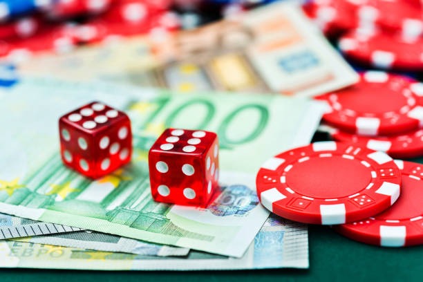 fortune303 mobile app screens showing Liga 1 football markets and live-dealer game selection